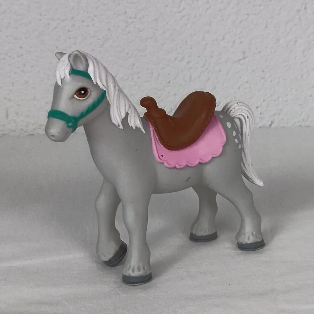 Fisher-Price Loving Family Dollhouse Blonde Mother Grey Pony White Mane Saddle